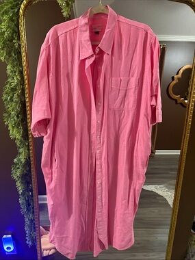 Universal Thread Men's Short-Sleeve Button-Down Shirt - Pink